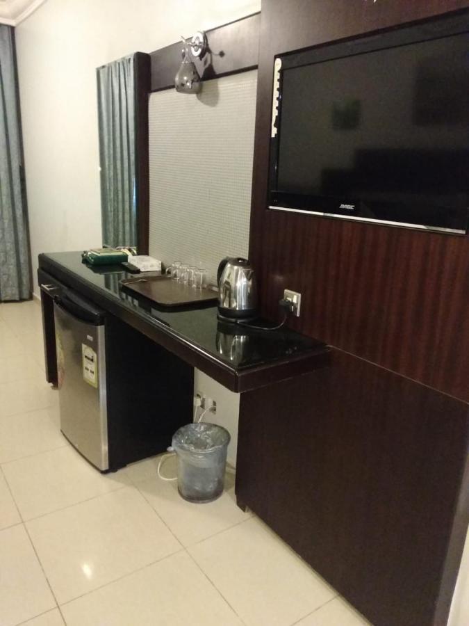 Gulnar Taiba Hotel Medina Exterior foto