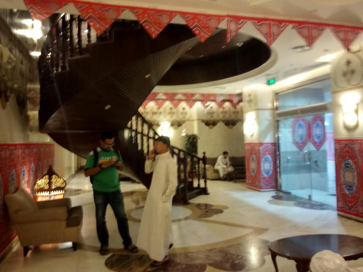 Gulnar Taiba Hotel Medina Exterior foto